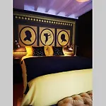 Le Boudoir