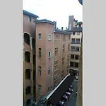 Le Nid Des Amants Du Vieux-Lyon