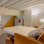 Dify Moderne - Hotel De Ville