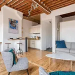 Janis - Studio vue sur les toits de Lyon - Appartement 2beapart