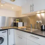 Guestready - Gorgeous Duplex Studio In Central Lyon