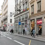 ART HOME - T2 au coeur de Lyon