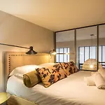 Dify Luxury - Place Bellecour