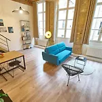 Le Chartreux -Canut Lyonnais -Croix Rousse