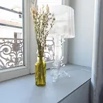 Le Petit Prince- Studio Cosy 2 Pers -Metro Valmy