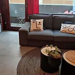 The Little Lazare - Cozy 2 People Balcony - Jean Mace