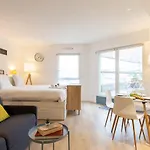 Guestready - Studio Gerland Neuf Avec Terrasse