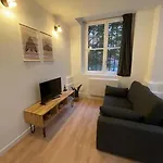 Cozy 1Br+Sofa Bed In Lyon Center