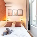 Le Marietton Appartement Cosy A Deux Pas Du Metro Valmy