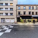 Charming 1-Bedroom Apartment Across From Halles Paul Bocuse & Part-Dieu