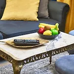 Duguesclin Baroque / Appartement De Charme
