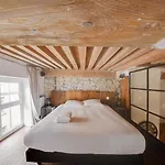 Guestready - Magnificent Duplex Canut Hypercentre