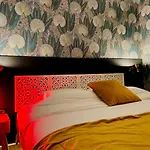 Guestready - L\'Intime -Balneo Hyper Centre