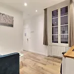 Le Petit Conde - Fully Equipped Studio - Lyon 2Nd