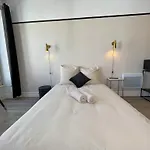 Suite Atos