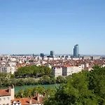 Superbe Appart 3Ch Terrasse Vue Sur Lyon Et Garage