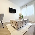 Suite Paradigme