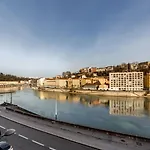 Loft Mezzanine Vue Incroyable Saone