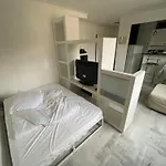 Apartment 2, 3 Pers. Lyon Center
