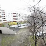 Le Garnier - Lyon 7 Avec Balcon & Parking Inclus
