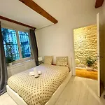Bngo I Luxe & Confort I Lyon Centre, 4 Personnes, Toilette Separe, Place Des Terreaux
