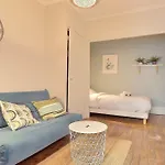 Modern And Cozy Studio In The Heart Of Perrache Lyon