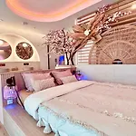 Blossom Suite-Hyper Centre Jacuzzi Balcon Clim