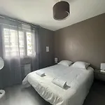 City & Cosy, Lyon Charcot- Wifi - Lave Linge - Balcon - Parking