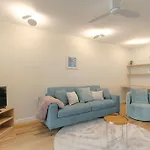 Appartement Raffine, Veranda Et Parking, Lyon 3