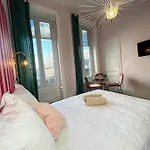 Suite Whitney