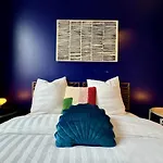 Suite Alambra
