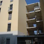 Le Patio Des Traboules