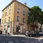 Le Petit Lumiere