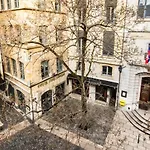 Lyon Renaissance Côté Cour