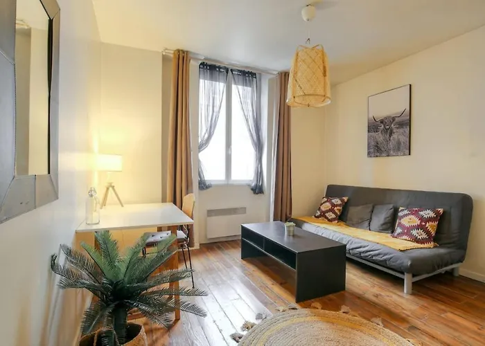 A Haven Of Peace In The Heart Of The 7Th