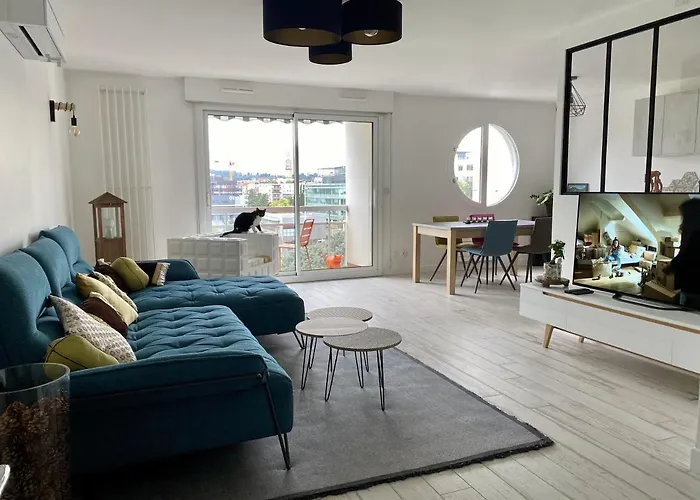 Superbe Appartement 100M2, Vue Imprenable Saone