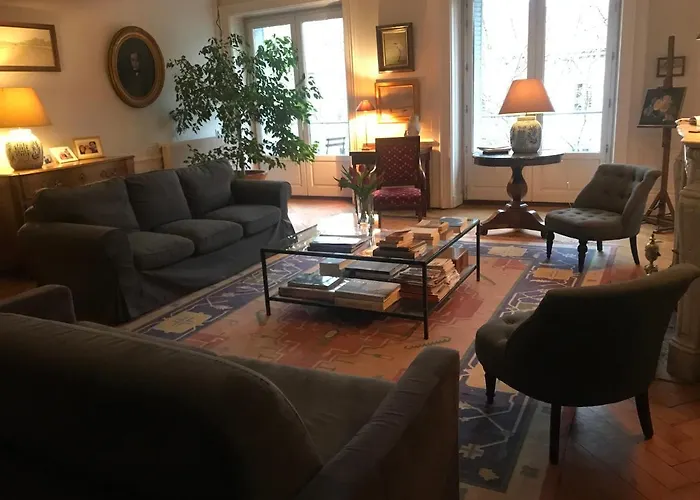 Berges Du Rhone/ Chambre Avec Balcon