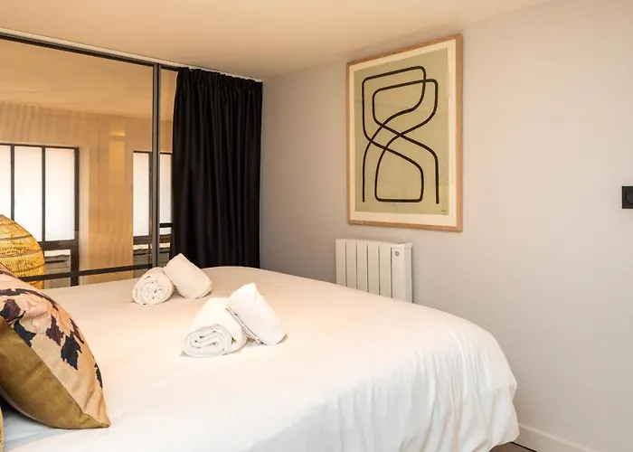 Dify Luxury - Place Bellecour