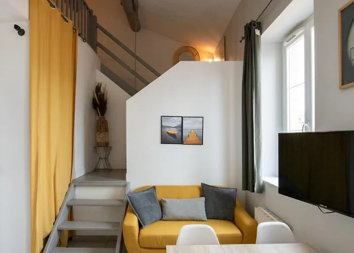 Loft Scandinave Cosy et HiTech à Lyon Part-Dieu