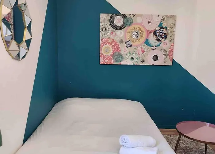 Studio A 15\' De La Partdieu Et Bellecour