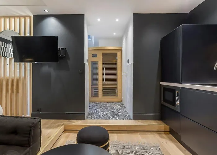 Victor Hugo Romantic Suite - Sauna Et Balneo