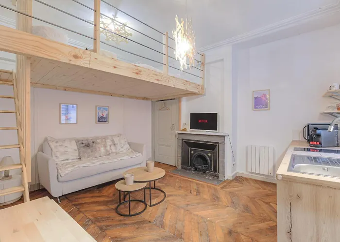 Duplex De Caractere A Cordeliers