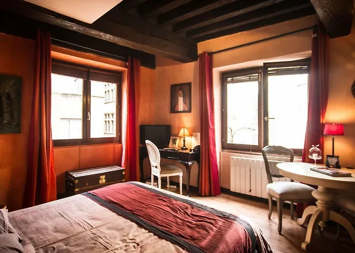 Lyon Renaissance Côté Cour
