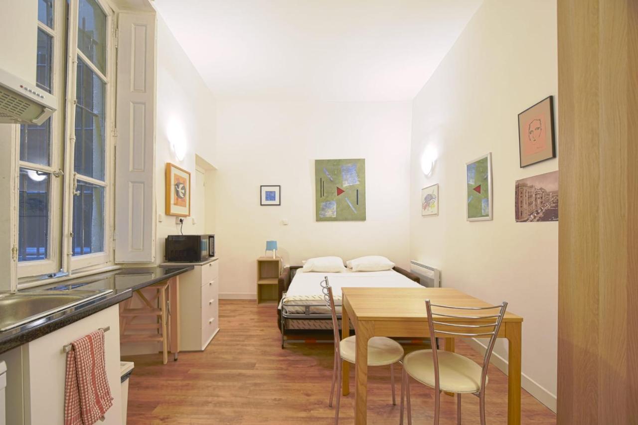Quiet In The Center Of Apartment