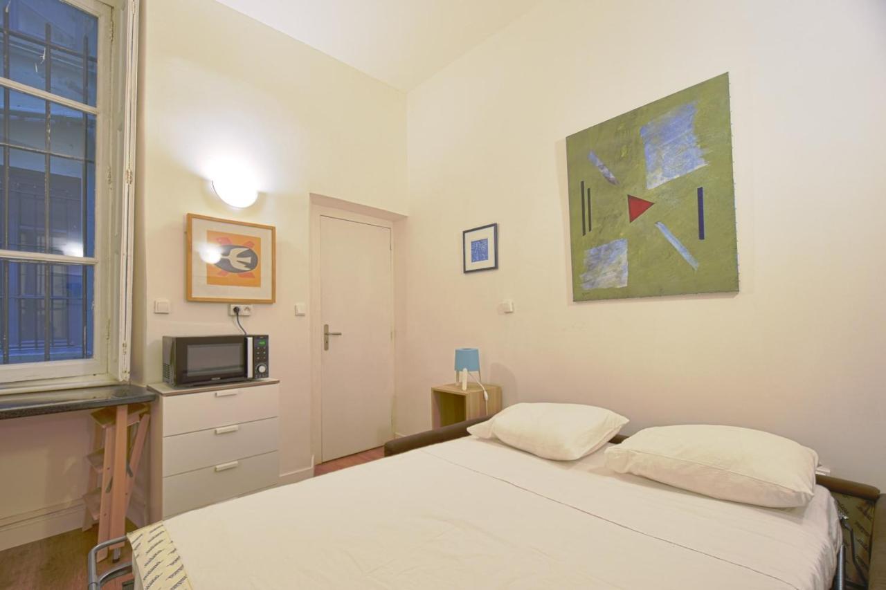 Quiet In The Center Of Apartment