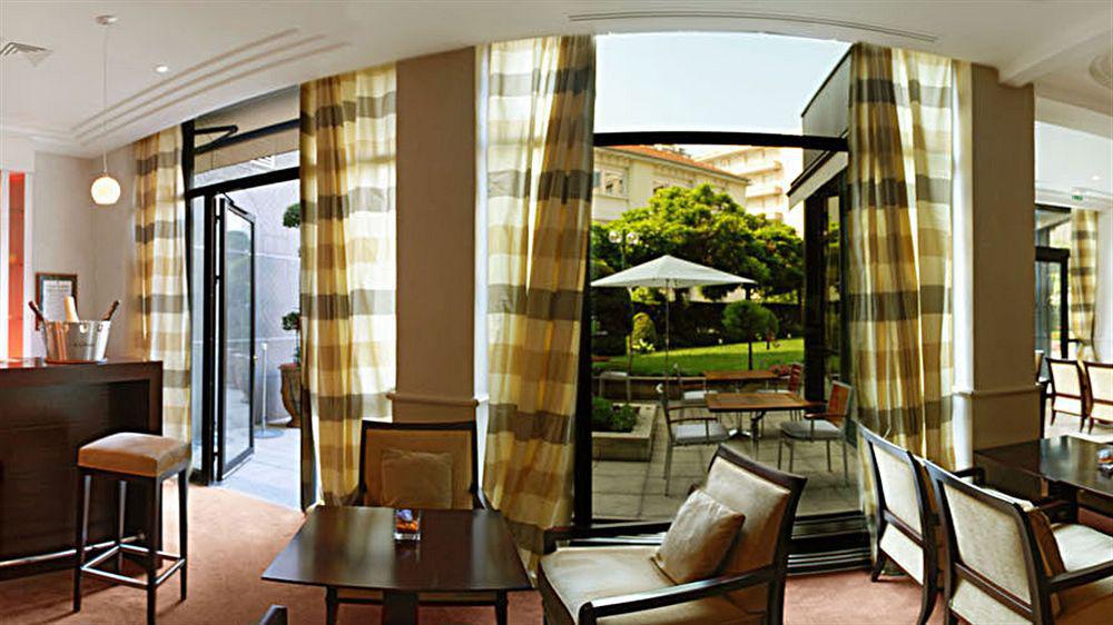 Aparthotel Warwick Reine Astrid -