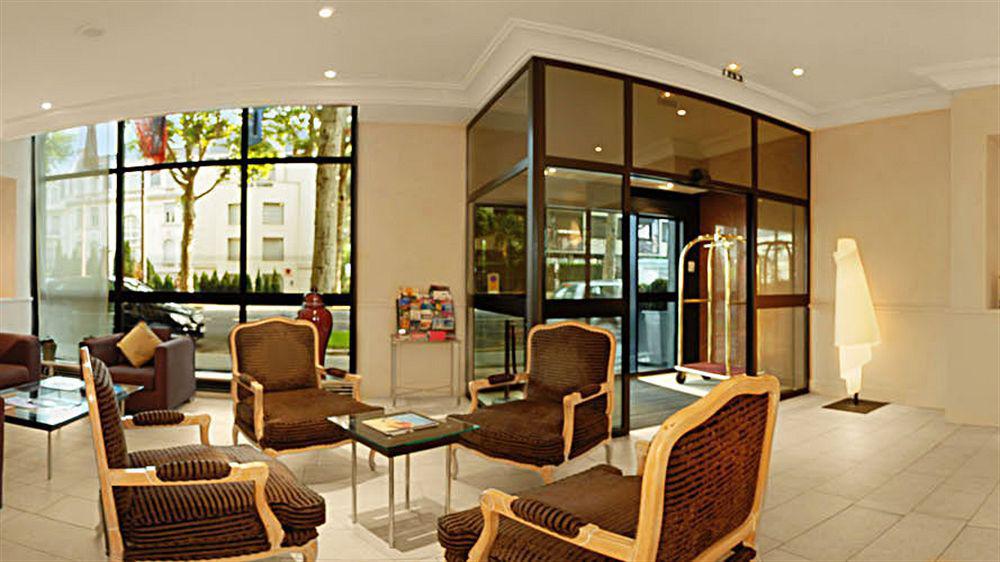 Aparthotel Warwick Reine Astrid - 4*