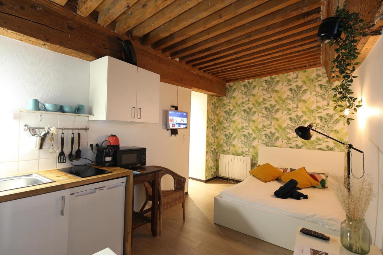 Charming Centre De Apartment