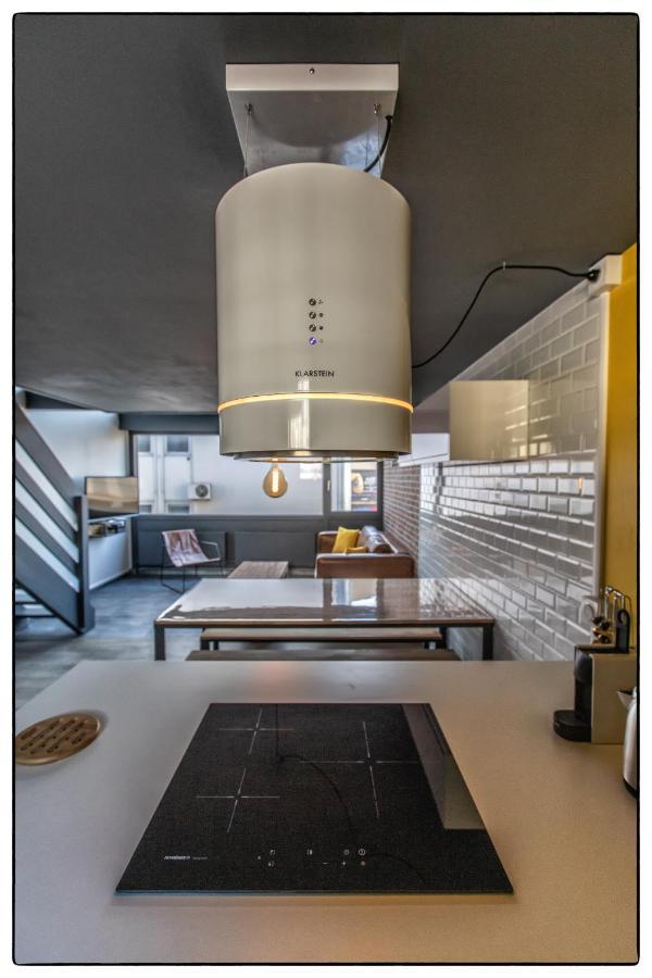 Le Florence - Duplex Moderne Climatise Avec Garage Apartment