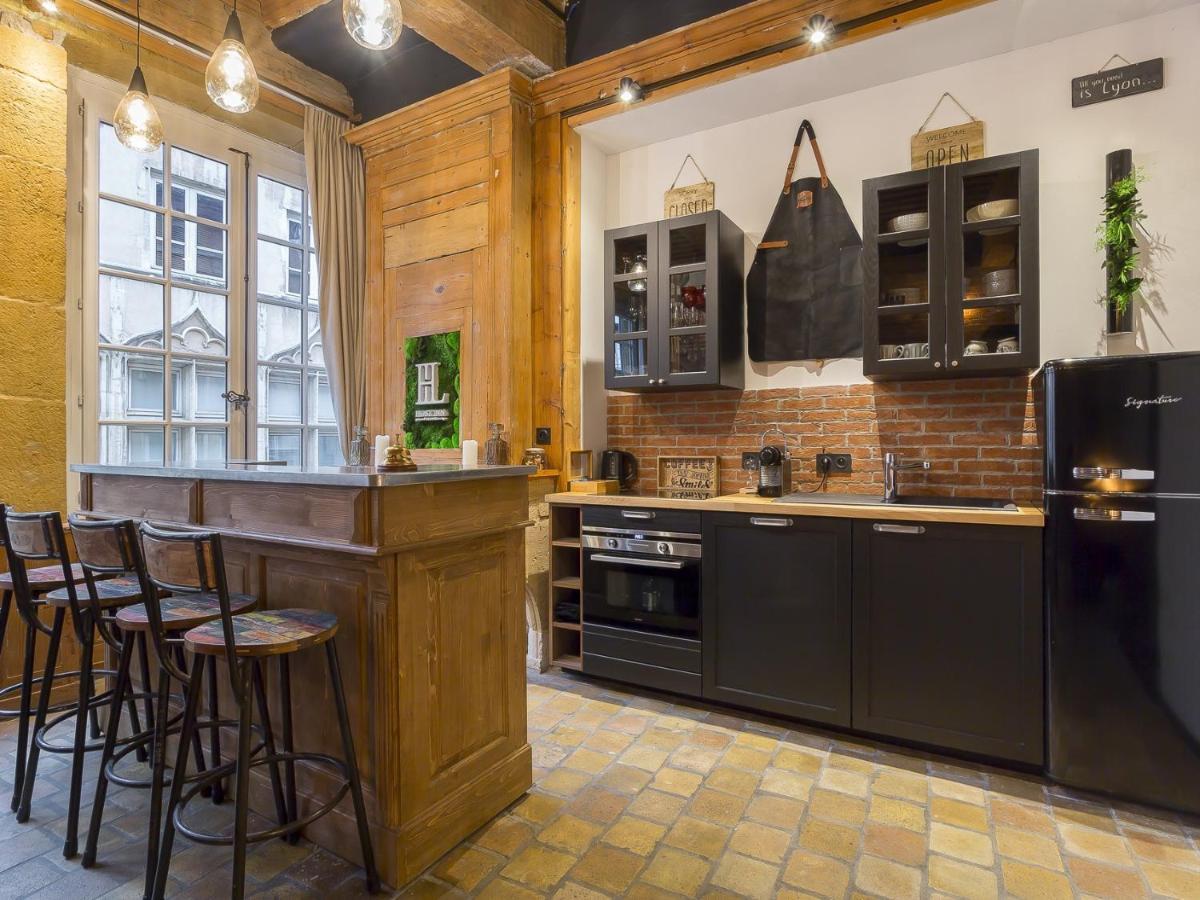 Host - Cœur Vieux & Apartment Lyon